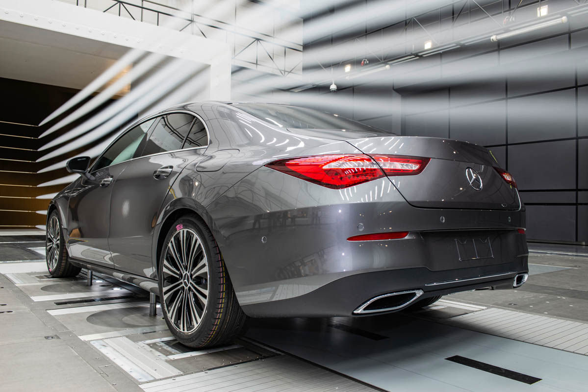 aerodynamics plays a crucial role in the stability of Mercedes cla 200